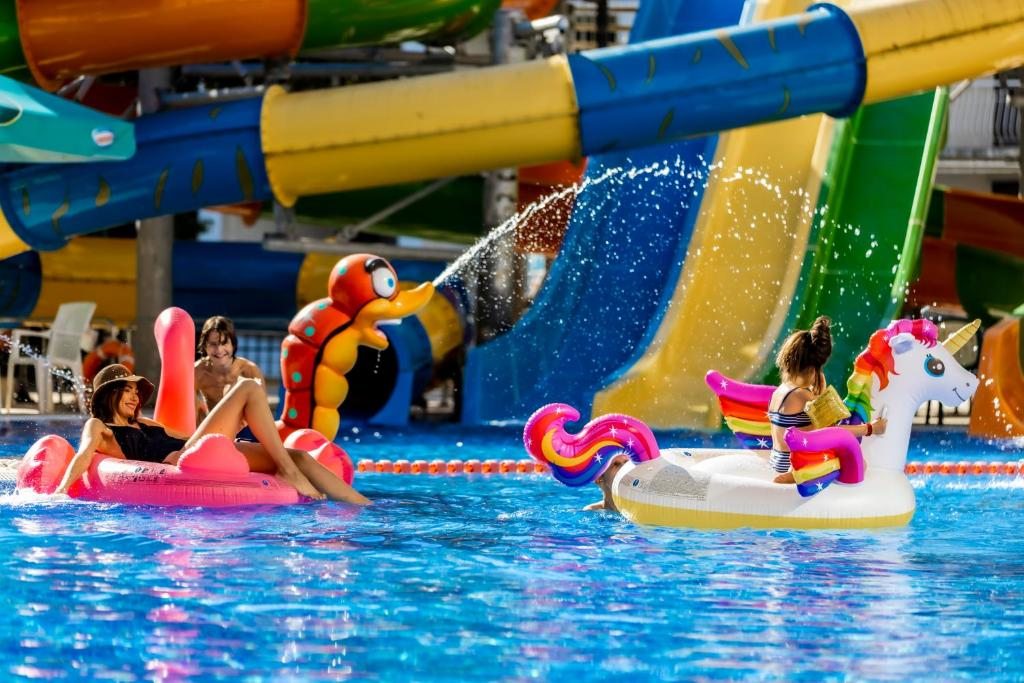 טיפים לטיול בבולגריה, חוף על הים השחור בוורנה